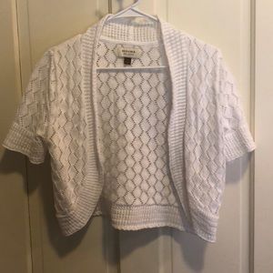 Short-sleeved cardigan
